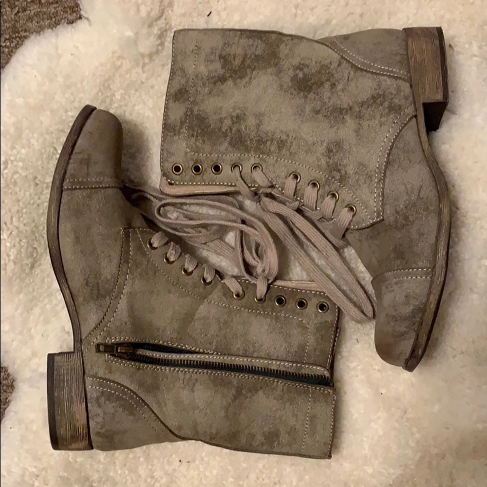 Grey/Brown Combat Boots